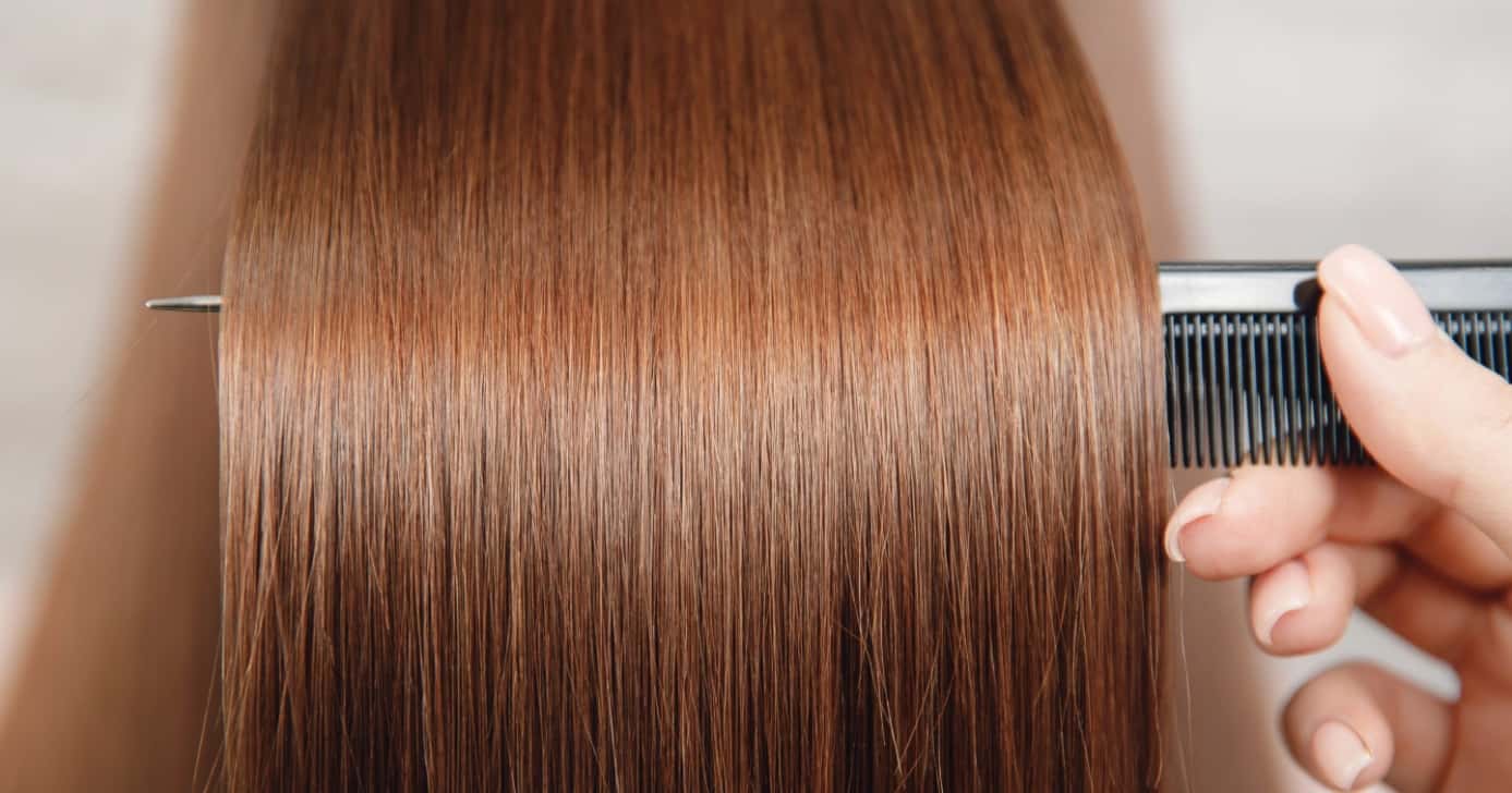 Mulher com cabelo liso (Foto: Reprodução/Internet)