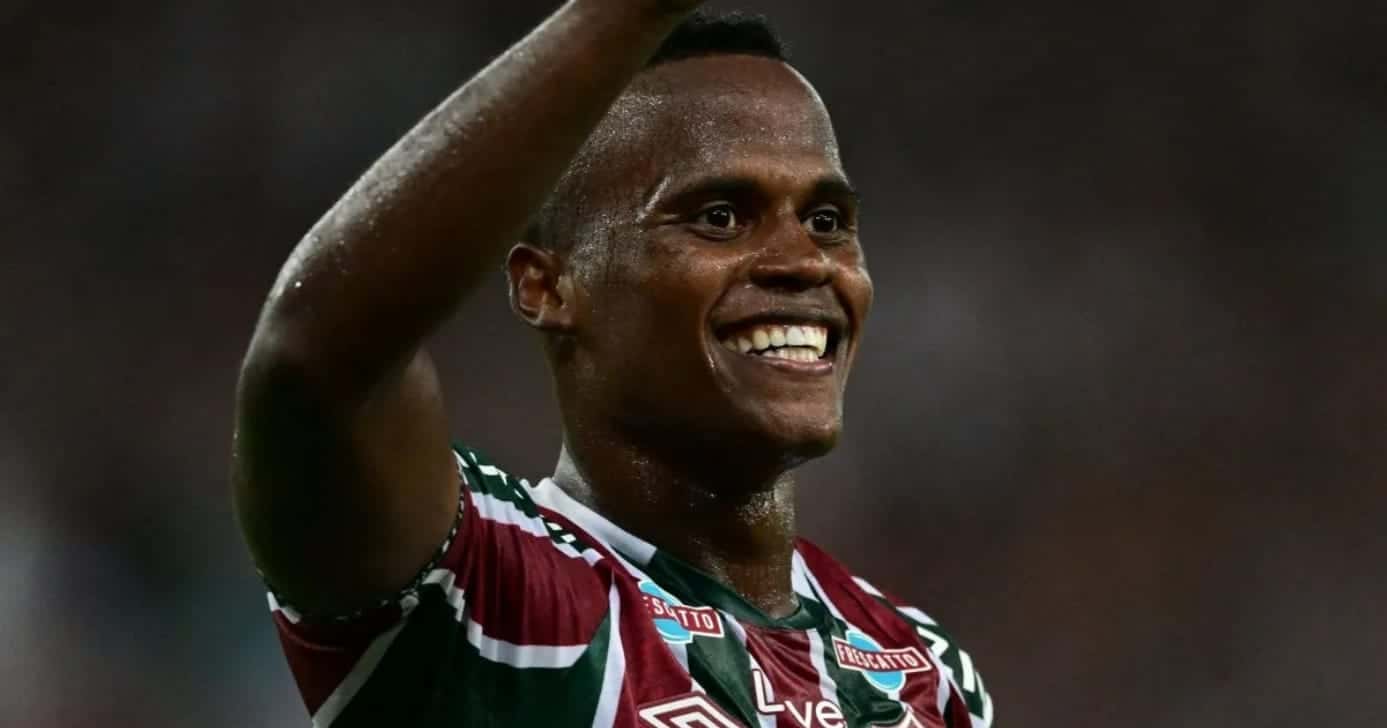 Renato Gaúcho tem veredito de venda de Arias no Fluminense (Foto: Reprodução/Montagem TV Foco)