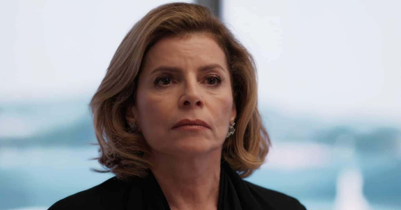 Odete tem segredo sórdido exposto e perde fortuna em Vale Tudo (Foto: Reprodução/Globo)