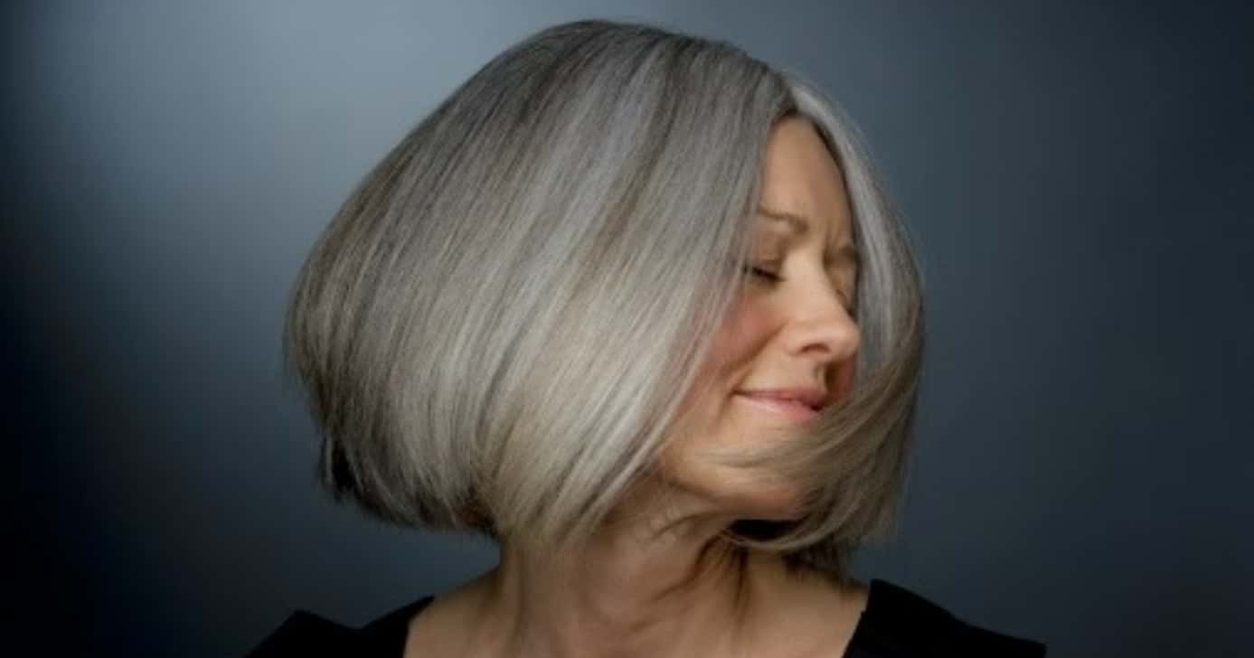 Cabeleireiras escondem: Óleo natural dá fim ao cabelo branco (Foto: Reprodução)