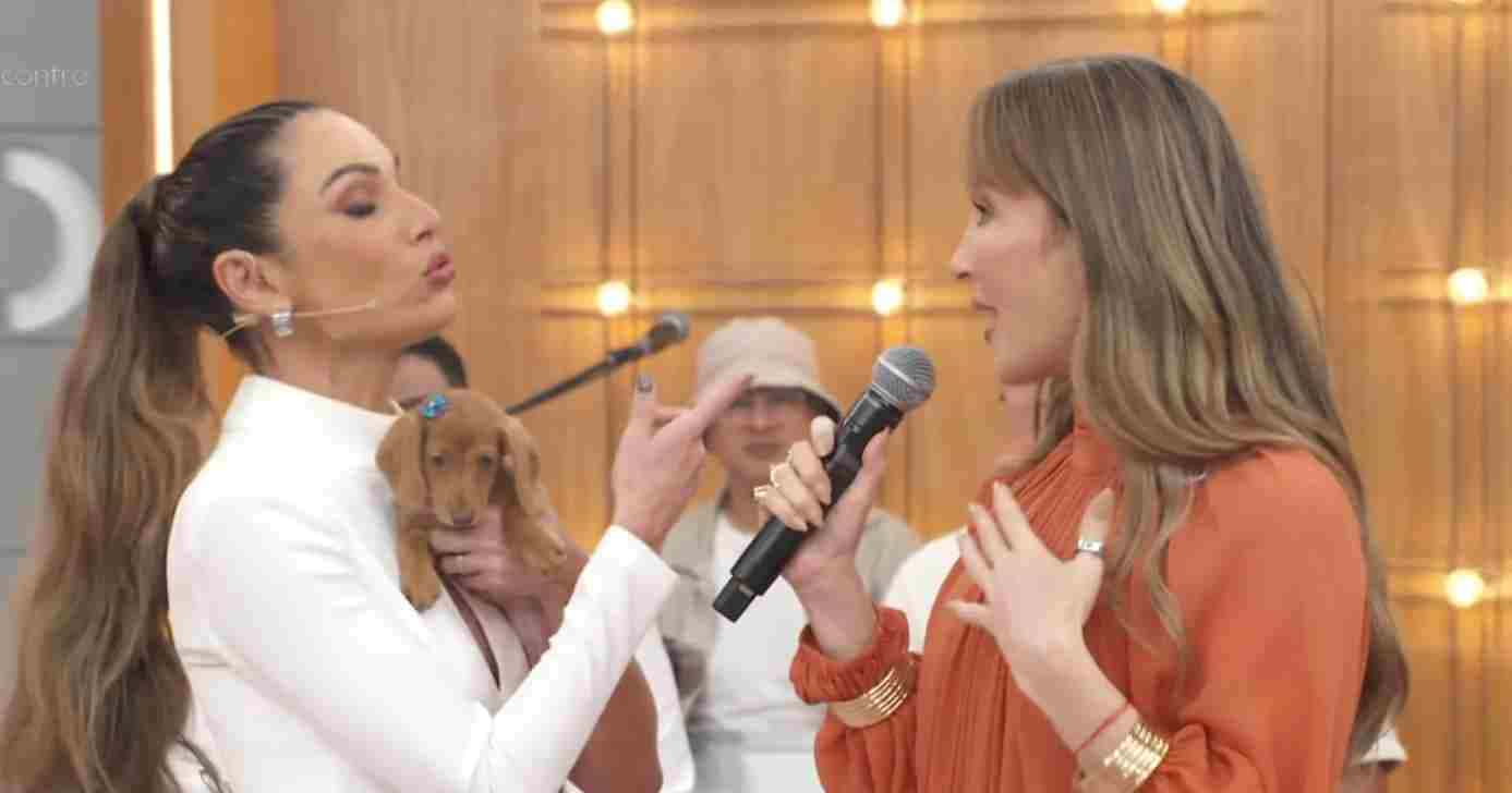 Patrícia Poeta e Claudia Leitte no Encontro (Foto: Reprodução / Globo)