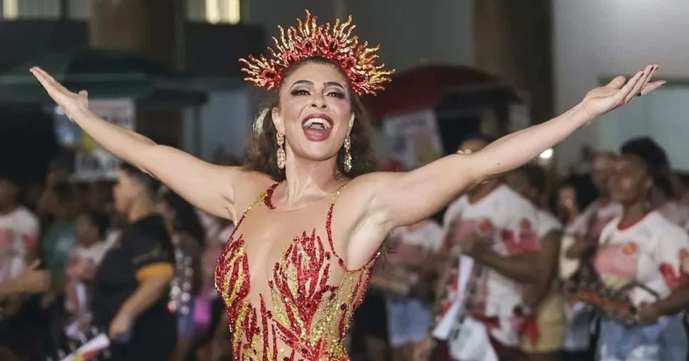 Juliana Paes (Foto: Anderson Bordê / AgNews)