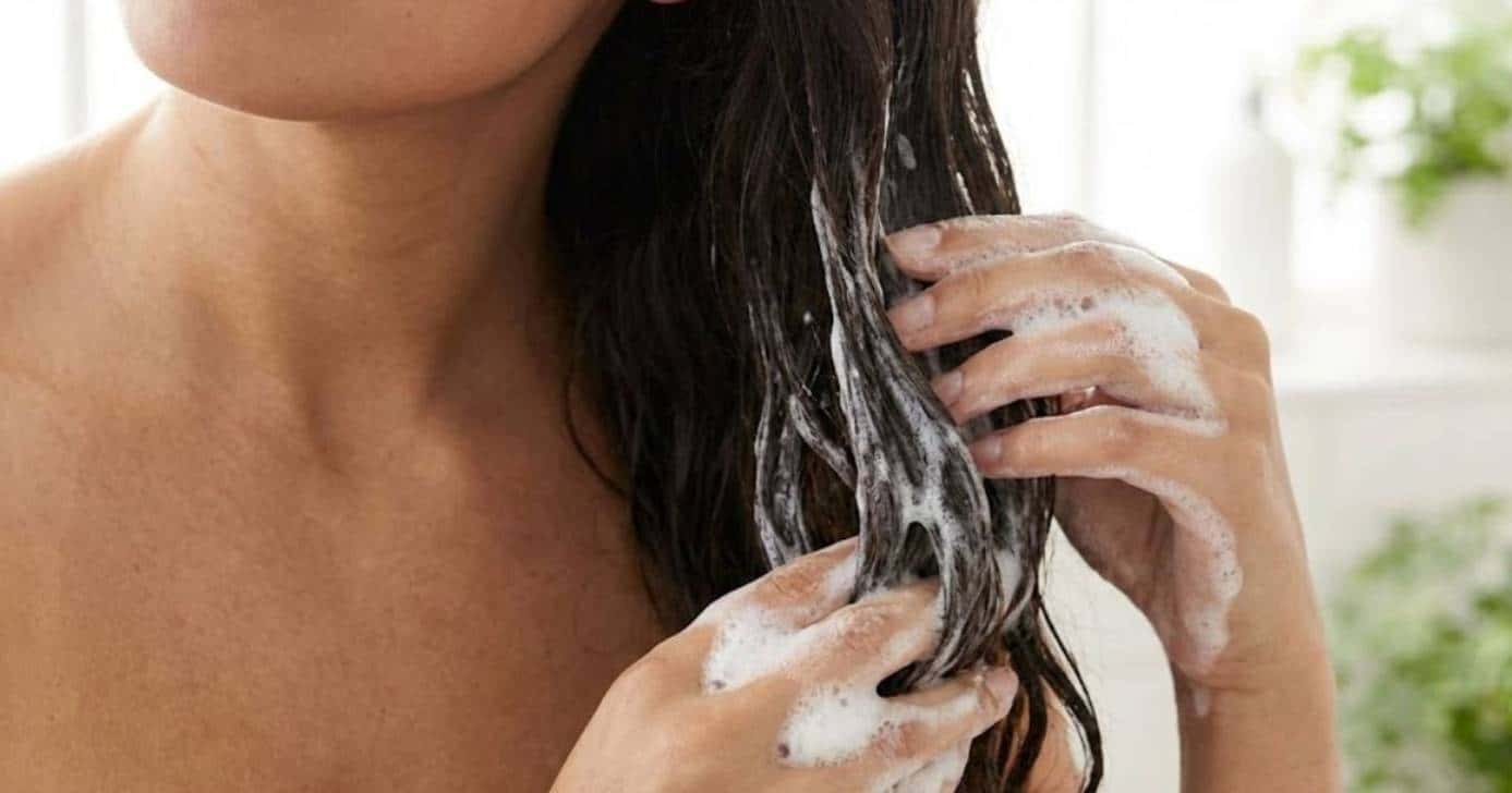 Volumão chegando: Shampoo caseiro com café estimula o crescimento do cabelo(Foto: Montagem/TV Foco)