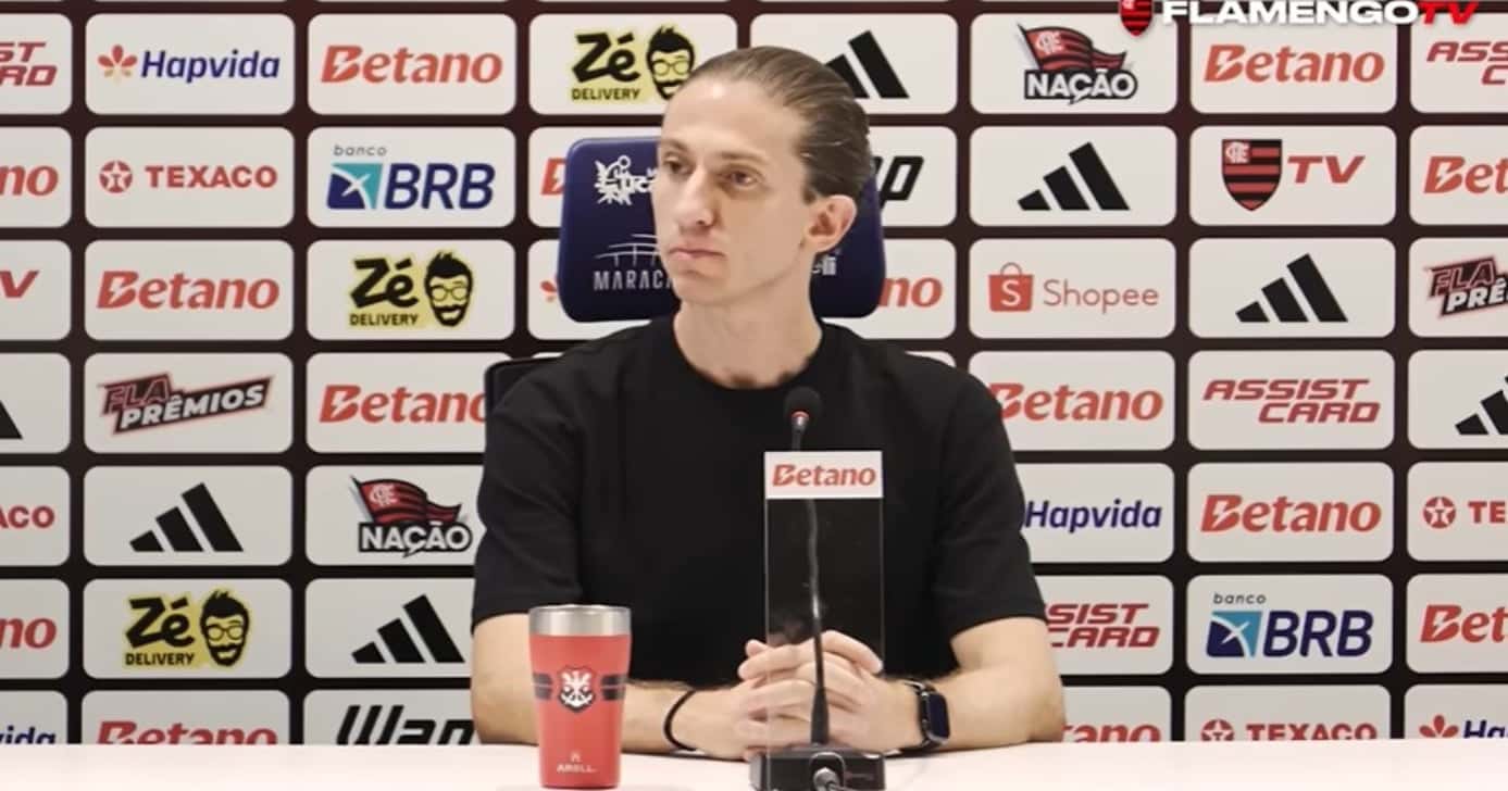 Filipe Luís (Foto: TV Flamengo)
