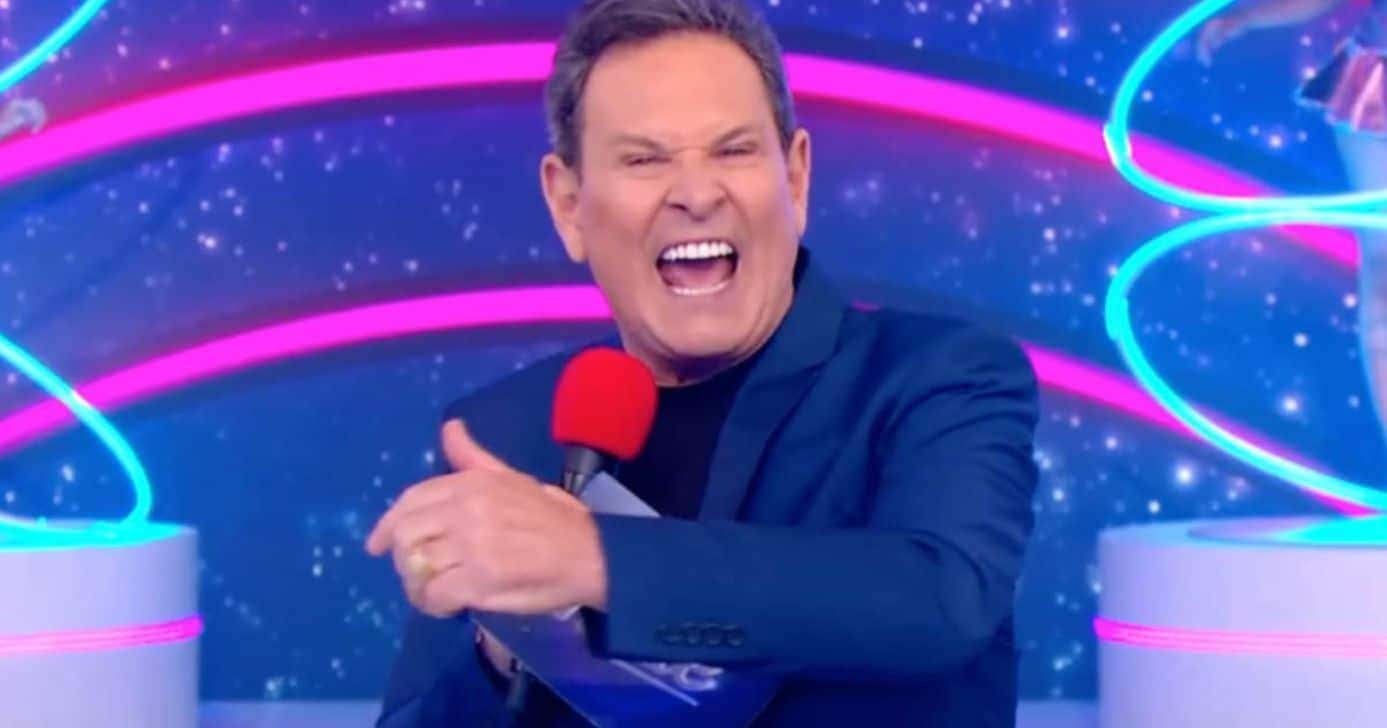 Luis Ricardo no Viva a Noite (Foto: Reprodução / SBT)