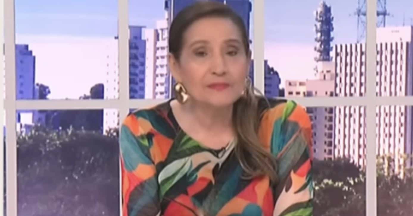 Sonia Abrão no A Tarde É Sua (Foto: Reprodução / RedeTV!)