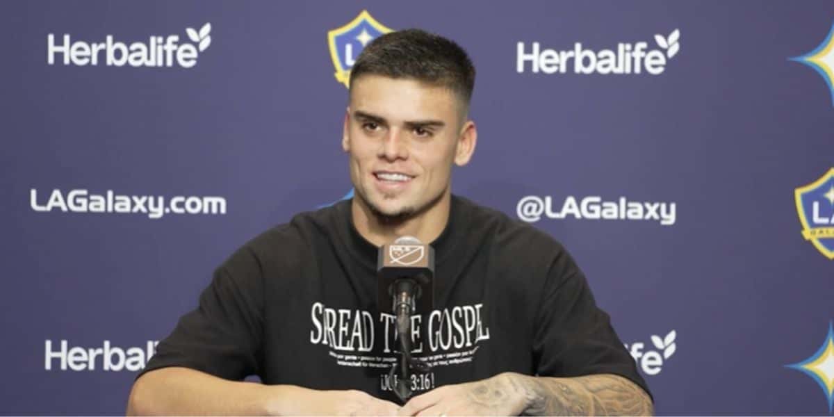 Gabriel Pec assinado com o Cruzeiro - (Reprodução: Youtube)