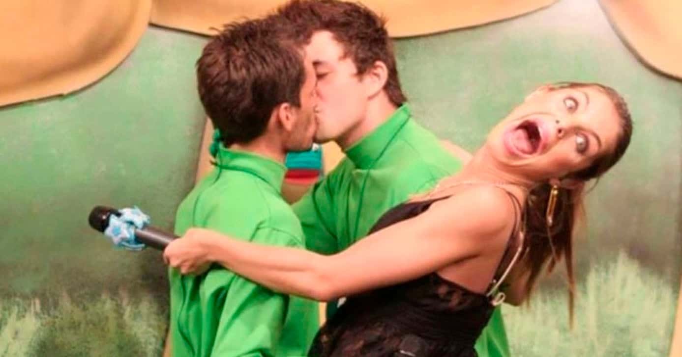 Daniella Cicarelli - Beija Sapo (Foto: Reprodução)