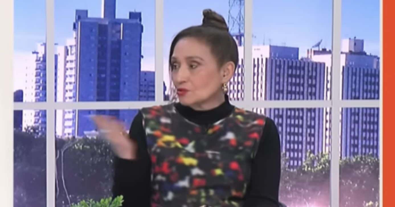 Sonia Abrão no A Tarde É Sua (Foto: Reprodução / RedeTV!)