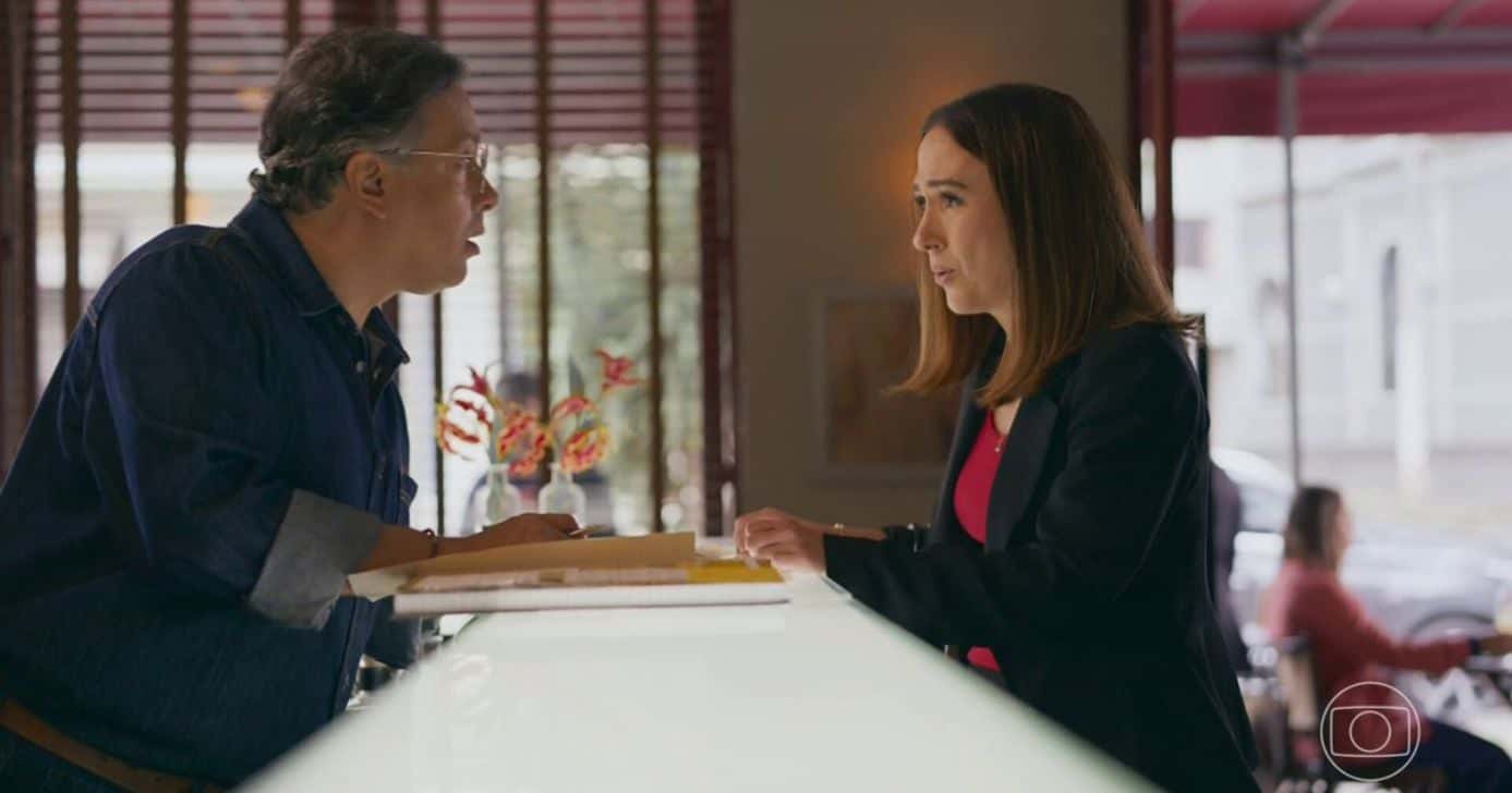 Nicolau enfrenta Pilar para defender Brigitte em Quem Ama Cuida (Foto: Reprodução/ Internet)
