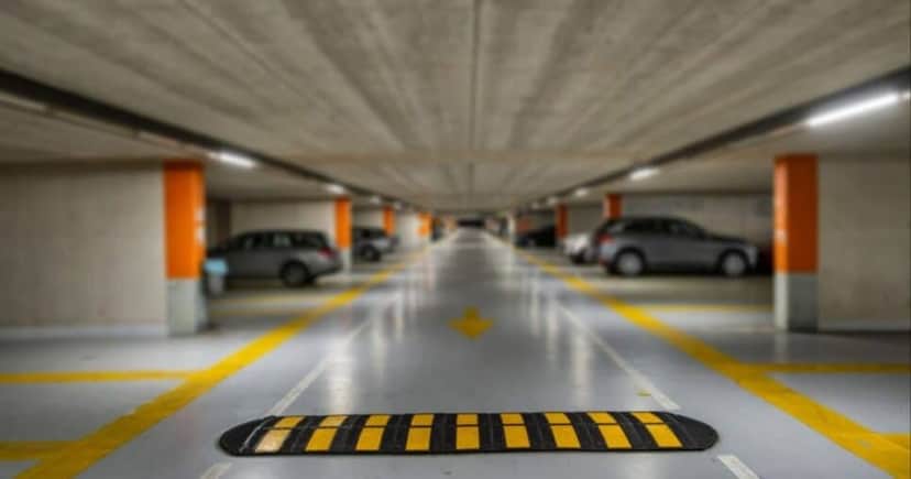 Estacionamento (Foto: Reprodução/ Internet) Estacionamento (Foto: Reprodução/ Internet)