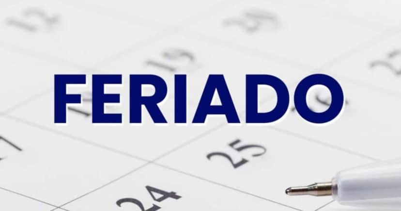 Brasileiros estão em festa com feriado confirmado para quinta (15) - Foto: Montagem Brasileiros estão em festa com feriado confirmado para quinta (15) - Foto: Montagem