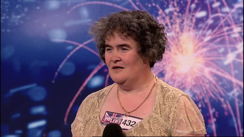 Susan Boyle há 10 anos (Foto: Reprodução) Susan Boyle há 10 anos (Foto: Reprodução)
