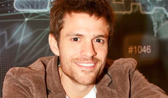 Alejandro_Claveaux_carteira_1