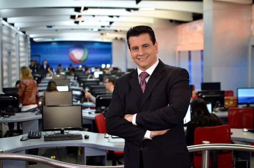 Gustavo Marques- RJ no Ar Gustavo Marques- RJ no Ar
