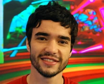 Ator confessa que está endividado Ator confessa que está endividado