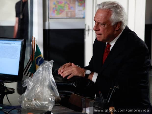 César quer pegar Félix no pulo! César quer pegar Félix no pulo!