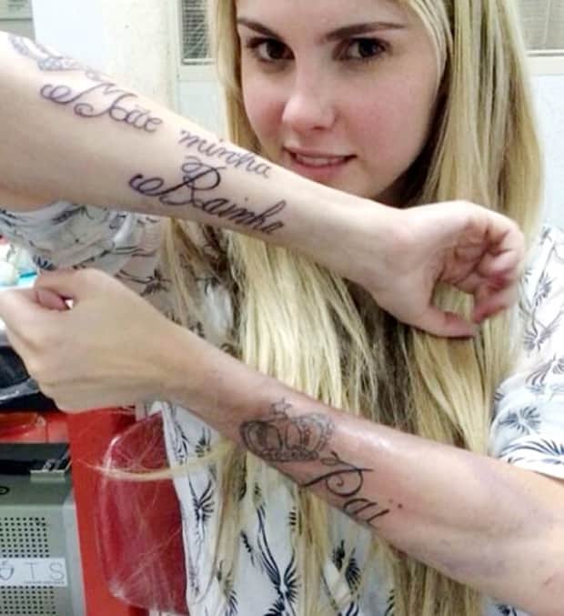 Bárbara Evans vira motivo de chacota por causa de tatuagem (Foto: Reprodução/Instagram) Bárbara Evans vira motivo de chacota por causa de tatuagem (Foto: Reprodução/Instagram)