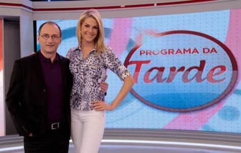 Qual terá sido o motivo dos apresentadores não comparecerem na festinha dos programas? Qual terá sido o motivo dos apresentadores não comparecerem na festinha dos programas?