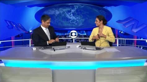 Patricia comete erro ao vivo no programa Patricia comete erro ao vivo no programa