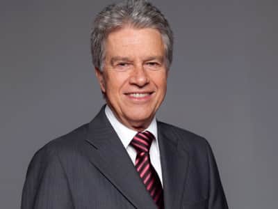 Marcos Hummel comanda o "Câmera Record"