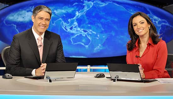 "Jornal Nacional" com Poeta e Bonner no passado na Globo "Jornal Nacional" com Poeta e Bonner no passado na Globo