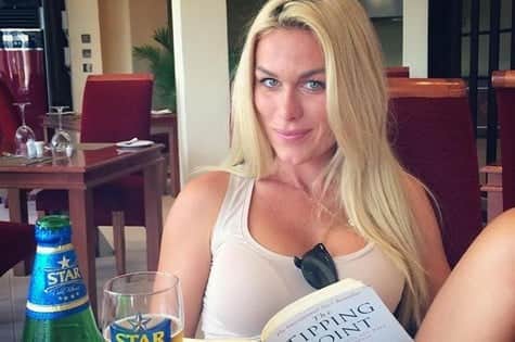 Ludmila Dayer é a amiga de Fernanda Souza, da qual ela vive dizendo que ama (Foto reprodução)