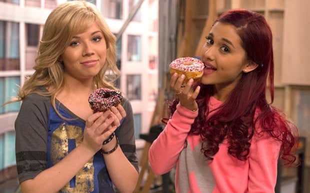 Atriz durante os bastidores da série Sam e Cat (Foto: Reprodução) Atriz durante os bastidores da série Sam e Cat (Foto: Reprodução)