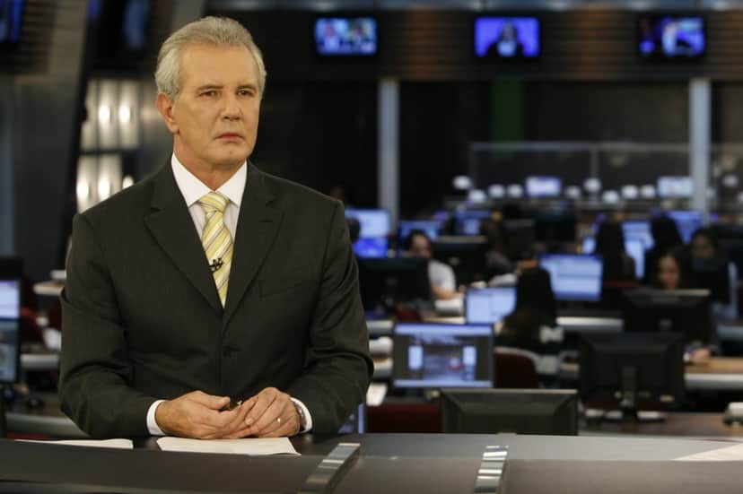 Celso Freitas comanda o "Jornal da Record" (Foto: Divulgação) Celso Freitas comanda o "Jornal da Record" (Foto: Divulgação)