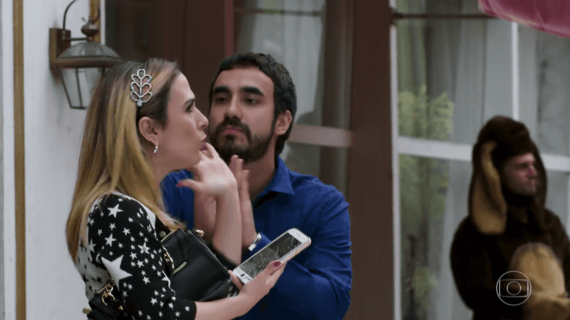 http://tvfoco.uai.com.br/wp-content/uploads/2015/05/Daniela-Mercury.jpg http://tvfoco.uai.com.br/wp-content/uploads/2015/05/Daniela-Mercury.jpg