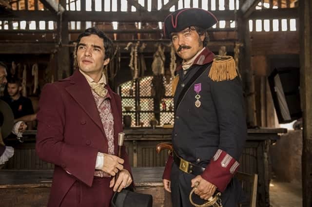 André (Caio Blat) e Tolentino (Ricardo Pereira) (Foto: Globo/João Cotta) André (Caio Blat) e Tolentino (Ricardo Pereira) (Foto: Globo/João Cotta)