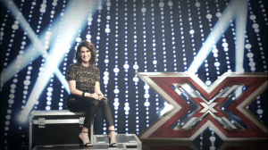 Fernanda Paes Leme apresenta o "X Factor Brasil" (Foto: Reprodução/Band) Fernanda Paes Leme apresenta o "X Factor Brasil" (Foto: Reprodução/Band)