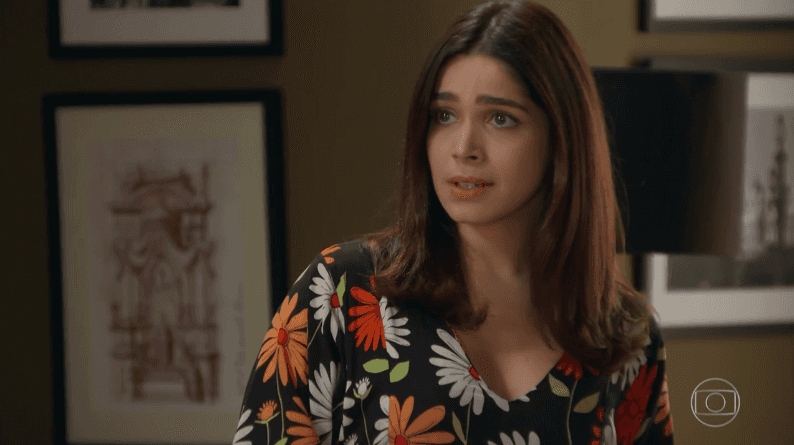 Shirlei (Sabrina Petraglia) em cena de "Haja Coração" (Foto: Reprodução/Globo) Shirlei (Sabrina Petraglia) em cena de "Haja Coração" (Foto: Reprodução/Globo)
