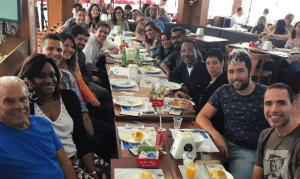 Equipe do "Primeiro Impacto" reunida sem Dudu Camargo (Foto: Reprodução/Instagram) Equipe do "Primeiro Impacto" reunida sem Dudu Camargo (Foto: Reprodução/Instagram)