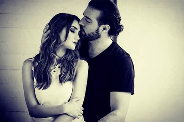 A cantora e atriz mexicana Dulce Maria com seu novo namorado (Foto: Reprodução) A cantora e atriz mexicana Dulce Maria com seu novo namorado (Foto: Reprodução)