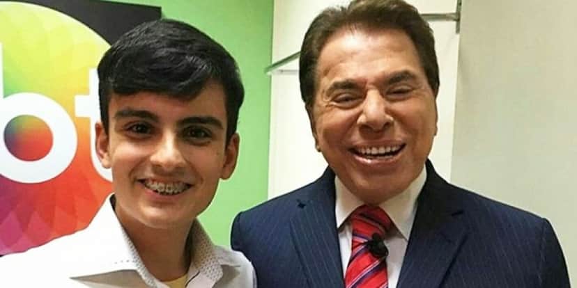 Dudu Camargo e Silvio Santos nos bastidores do SBT (Foto reprodução) Dudu Camargo e Silvio Santos nos bastidores do SBT (Foto reprodução)