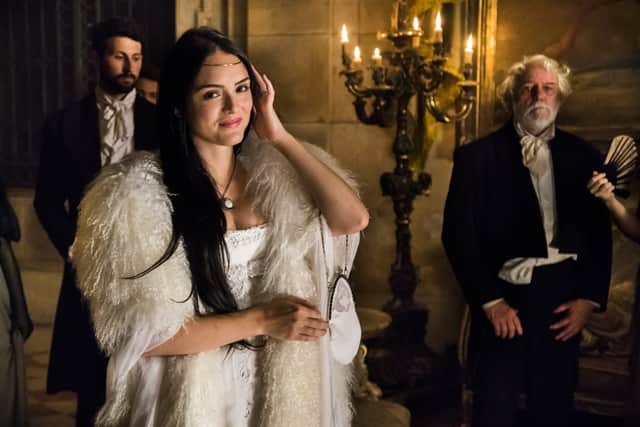 Anna (Isabelle Drummond) (Foto: Globo/Cesar Alves) Anna (Isabelle Drummond) (Foto: Globo/Cesar Alves)