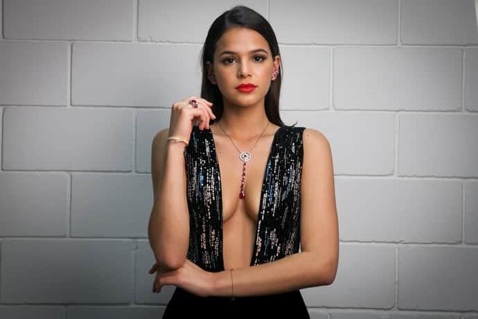 Bruna Marquezine (Foto: Divulgação) Bruna Marquezine (Foto: Divulgação)