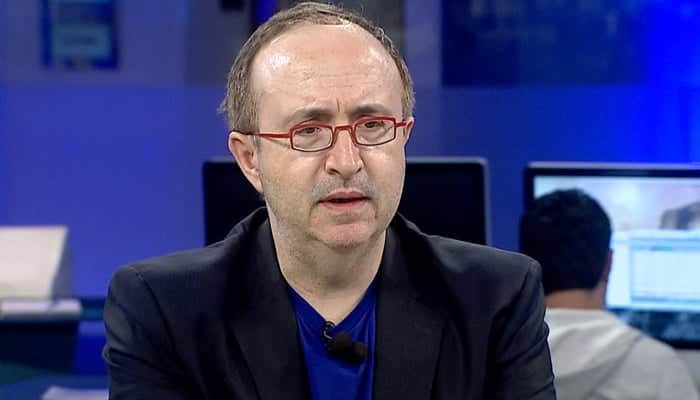 Reinaldo Azevedo no "RedeTV News" (Foto: Divulgação/RedeTV!)