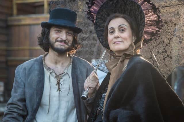 César e Márcia passam a integrar o elenco de "Novo Mundo". (Foto: Globo/ Paulo Belote) César e Márcia passam a integrar o elenco de "Novo Mundo". (Foto: Globo/ Paulo Belote)