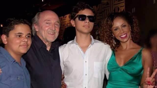 Valéria Valensa com os filhos e o ex-marido. (Foto: Reprodução Instagram) Valéria Valensa com os filhos e o ex-marido. (Foto: Reprodução Instagram)