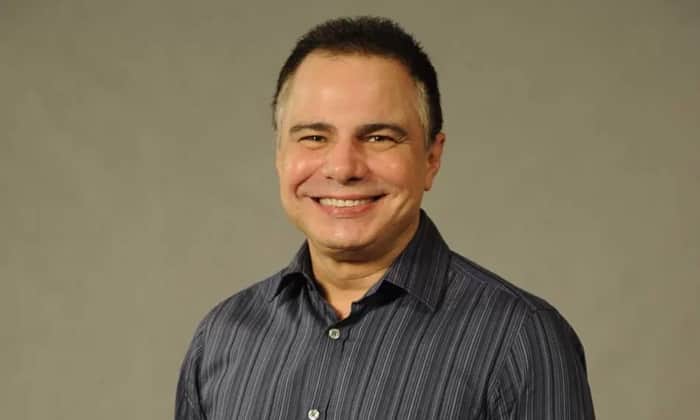 O autor Ricardo Linhares<br /> (Foto: Divulgação/Globo) O autor Ricardo Linhares<br /> (Foto: Divulgação/Globo)