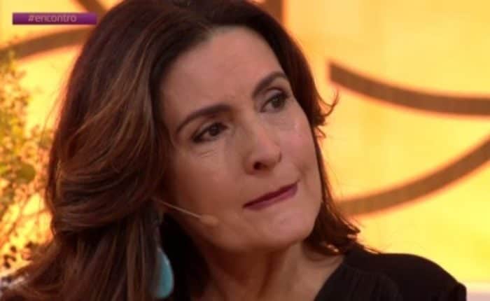 "Encontro" com novo modelo de hashtag (Foto: Reprodução) "Encontro" com novo modelo de hashtag (Foto: Reprodução)