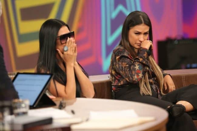 Simone e Simaria choram ao lembrar de pai Simone e Simaria choram ao lembrar de pai