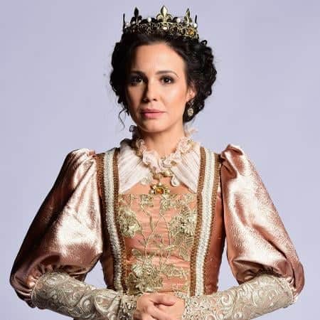 A atriz Juliana Knust em "Belaventura". (Foto: Blad Meneghel/ Record TV) A atriz Juliana Knust em "Belaventura". (Foto: Blad Meneghel/ Record TV)