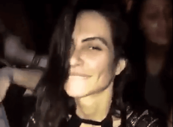 Cleo Pires em vídeo polêmico (Foto: Reprodução) Cleo Pires em vídeo polêmico (Foto: Reprodução)