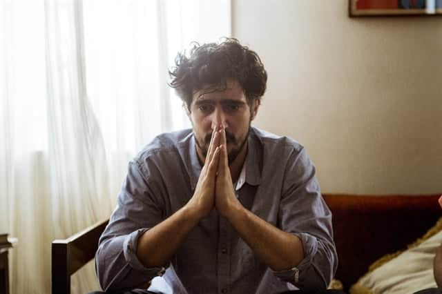 Renato (Renato Góes) em cena de Os Dias Eram Assim (Foto: Globo/Mauricio Fidalgo) Renato (Renato Góes) em cena de Os Dias Eram Assim (Foto: Globo/Mauricio Fidalgo)