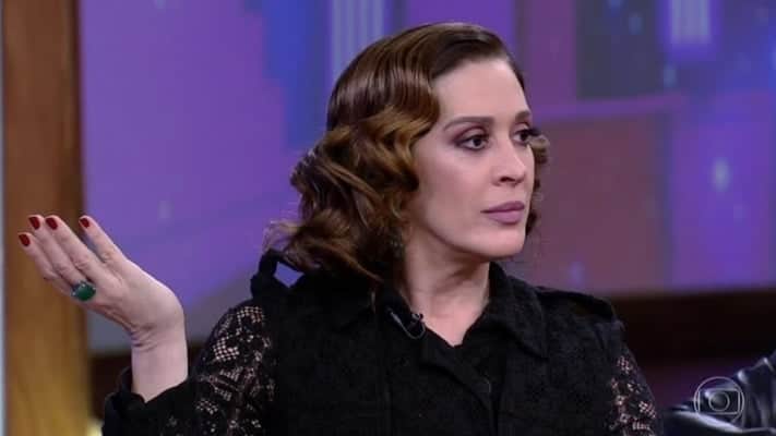 Claudia Raia no "Conversa com Bial". (Foto: Reprodução/TV Globo) Claudia Raia no "Conversa com Bial". (Foto: Reprodução/TV Globo)