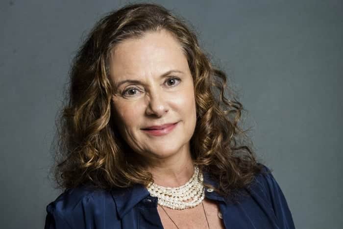 Elizabeth Savala fará cirurgia após acidente nos bastidores da Globo (Foto: Reprodução) Elizabeth Savala fará cirurgia após acidente nos bastidores da Globo (Foto: Reprodução)