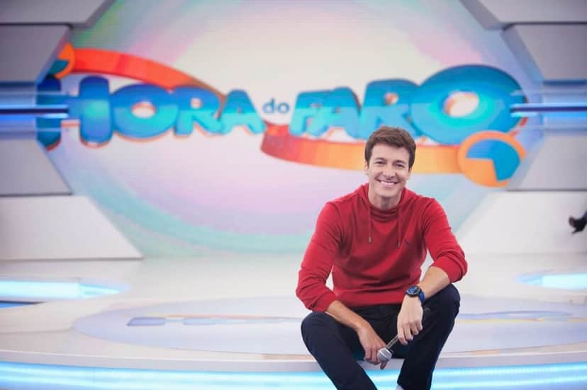 Rodrigo Faro em seu atual cenário (Foto RecordTV) Rodrigo Faro em seu atual cenário (Foto RecordTV)